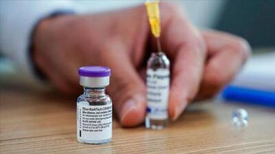 Pfizer/BioNTech: Две дозы нашей вакцины не спасают от омикрона, только три