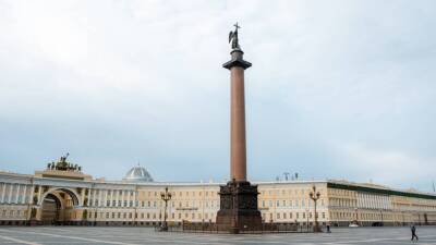 Дворцовую площадь Петербурга задействуют под мероприятия во время финала ЛЧ УЕФА