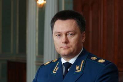 Краснов предложил ограничить замену сроков на штрафы для коррупционеров