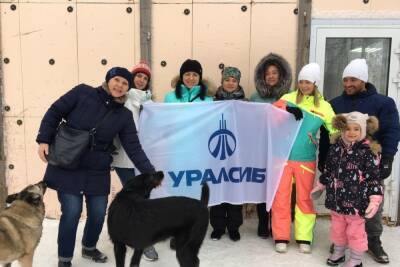Волонтеры Банка Уралсиб в Новосибирске посетили приют для животных