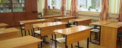 В Омске закрыли на карантин 77 школ из-за ОРВИ
