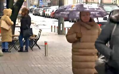 Гололед, слякоть и очень холодно: в Укргидрометцентре предупредили о погоде 9 декабря