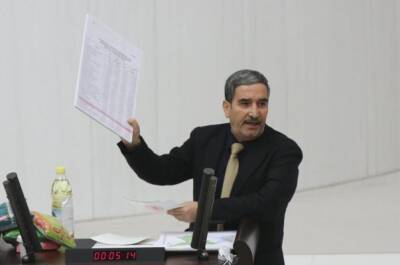 Турецкий парламент наказал депутата за лозунг «Свободу Курдистану!»