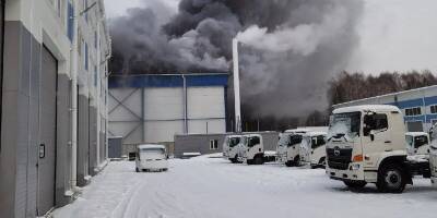 Под Новосибирском потушили крупный пожар на складе ГК «Русский Холод»