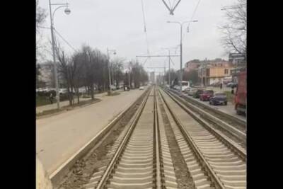 По новой трамвайной линии на улице Московской в Краснодаре проехал первый трамвай