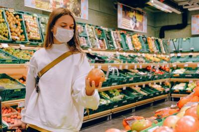 Экономист Чернухина предупредила граждан в РФ об увеличении цен на продукты к Новому году