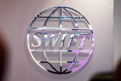Бывший замглавы Пентагона предложил отключить РФ от SWIFT