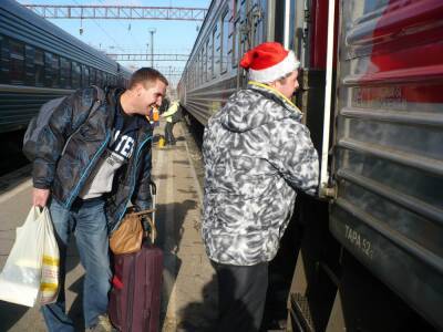 «РЖД» планирует назначить более 500 дополнительных поездов на новогодние праздники