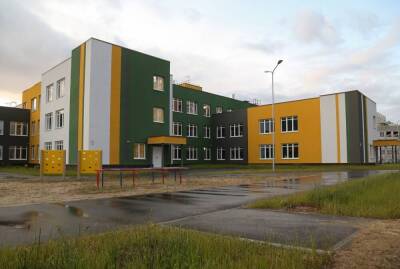 Более 327 миллионов рублей выделят на строительство школы в Новинках
