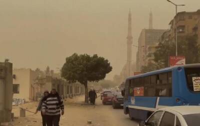 В Каире бушевала мощная песчаная буря