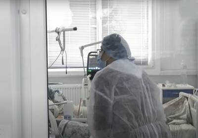 В Днепре 3-летний ребенок проглотил батарейку: врачи сообщили о его судьбе