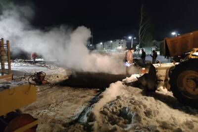 Политик рассказал, что Ярославле продолжают асфальтовые работы в 15-градусный мороз