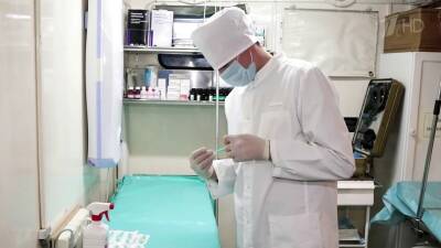 В России за сутки выявили 30 209 новых случаев коронавируса