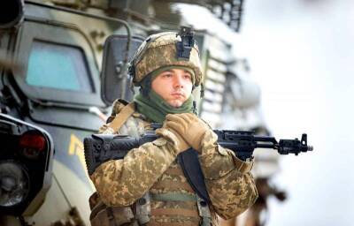 Украинцы комментируют публичный отказ Байдена посылать войска для защиты от России
