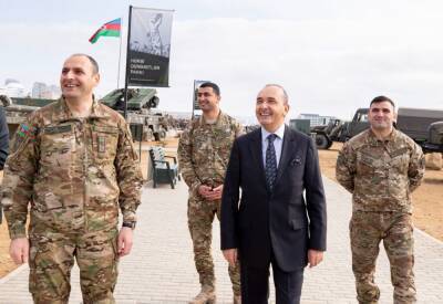 Турецкие генералы находятся с визитом в Азербайджане