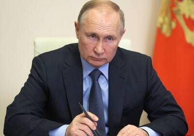 Путин высказался о введении QR-кодов в транспорте