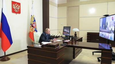 Путин заявил о необходимости оценить работу закона об иноагентах
