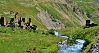 В топ-20 National Geographic — Мамисон в Северной Осетии и Гамсутль в Дагестане