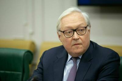 Рябков назвал постоянное расширение антироссийских санкций «бессмысленным занятием»