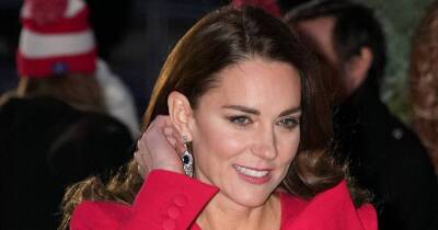 «Антимеган»: Кейт Миддлтон показала супруге принца Гарри как следует себя вести