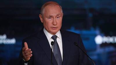 Путин заявил о необходимости юридически выверить закон об иноагентах
