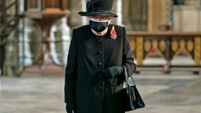 Королева Елизавета встретится с лидерами "Большой семерки", - The Times
