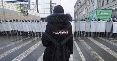 "Наша страна в тисках у меркантильного президента". Вторая неделя протестов в Москве