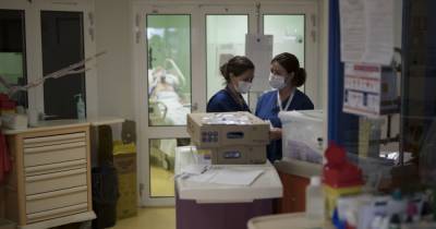 Во Франции количество госпитализаций из-за коронавируса достигло рекордного с декабря показателя