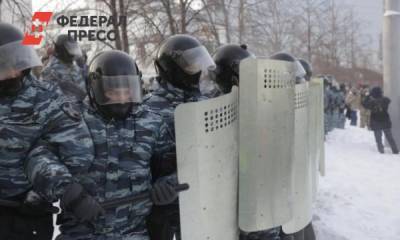 Во Владивостоке сообщают о пострадавших во время митинга