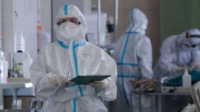 НИИ гриппа: в России нет штаммов коронавируса из Британии, США и ЮАР