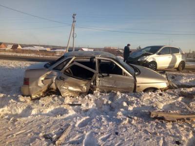 В Челябинской области пассажирка ВАЗа погибла в ДТП