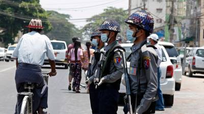 В Мьянме военные задержали президента и объявили ЧП