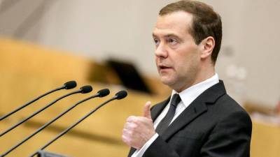 Медведев заявил, что в России все готово для автономного интернета