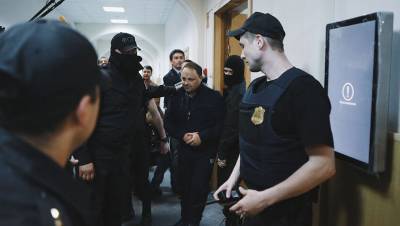 Осужденный за коррупцию экс-мэр Владивостока повторно предстанет перед судом
