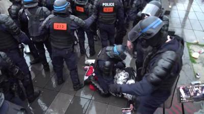 Опасный флешмоб: протесты ковид-диссидентов приобретают рискованные формы
