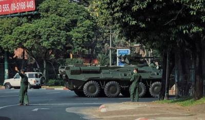 Военные в Мьянме захватили власть и назначили временного президента