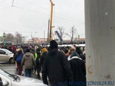 В незаконной акции в Москве приняли участие около двух тысяч человек