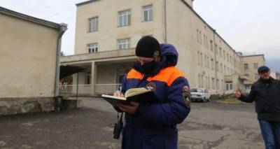 Отремонтировано свыше 300 объектов: сотрудники МЧС России провели проверку в Карабахе