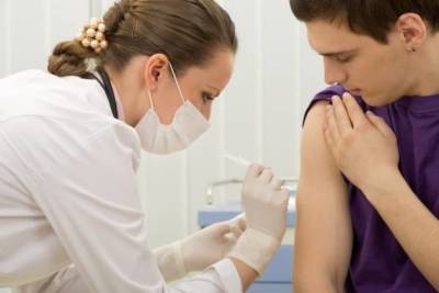 Запись на прививку от COVID превышает количество поступающей вакцины в Забайкалье