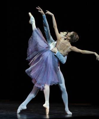 Посмотреть балет, не выходя из дома: Парижская опера покажет онлайн концерт