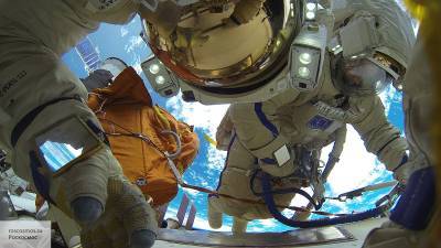 Космонавты сравнили рационы питания россиян и американцев на МКС
