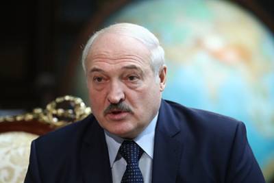 Лукашенко назвал Белоруссию островком безопасности в Европе