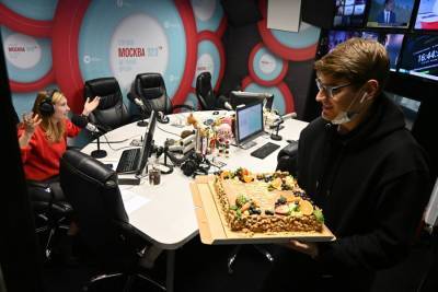 "Москва FM" разыграет 100 подарков в честь дня рождения радиостанции