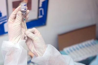 В ЛНР началась вакцинация от коронавируса
