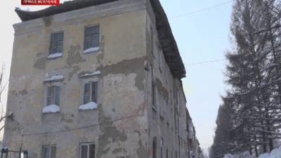 В Новокузнецке жильцы двух многоквартирных домов остались без крыши над головой