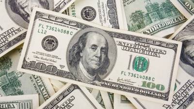 В США предупредили о рисках для доллара из-за американских санкций