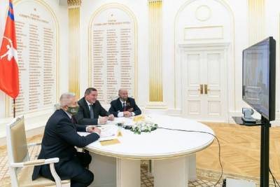 Губернатор Бочаров провел онлайн встречу с фронтовиками