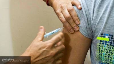 Вирусолог Чепурнов: в российских вакцинах нет ничего нехаляльного