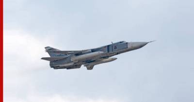 Полет Су-24 возле американского эсминца в Чёрном море сняли на видео