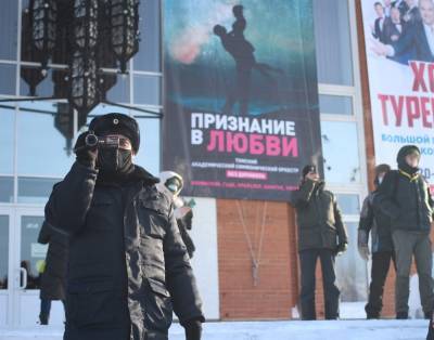 МВД: в Томске во время несогласованного митинга задержали 35 человек